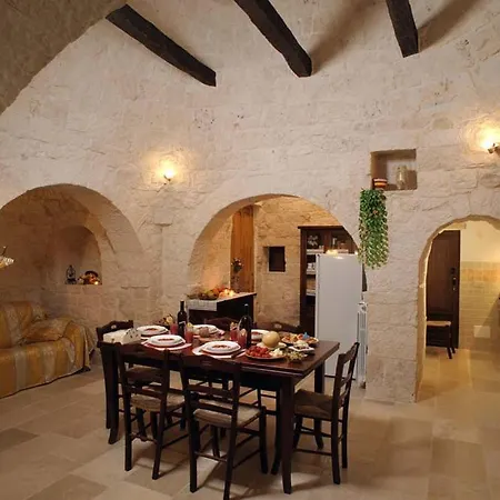 וילה Trullo Narciso